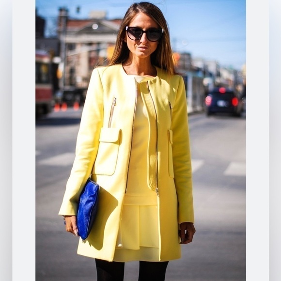 gorgeous Zara Jacket with zippers - Picture 6 of 17